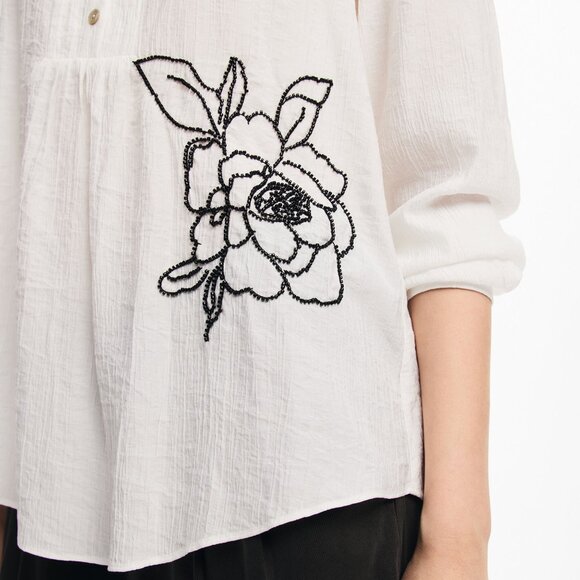 Desigual Embroidered Flower Blouse - Picture 2 of 16